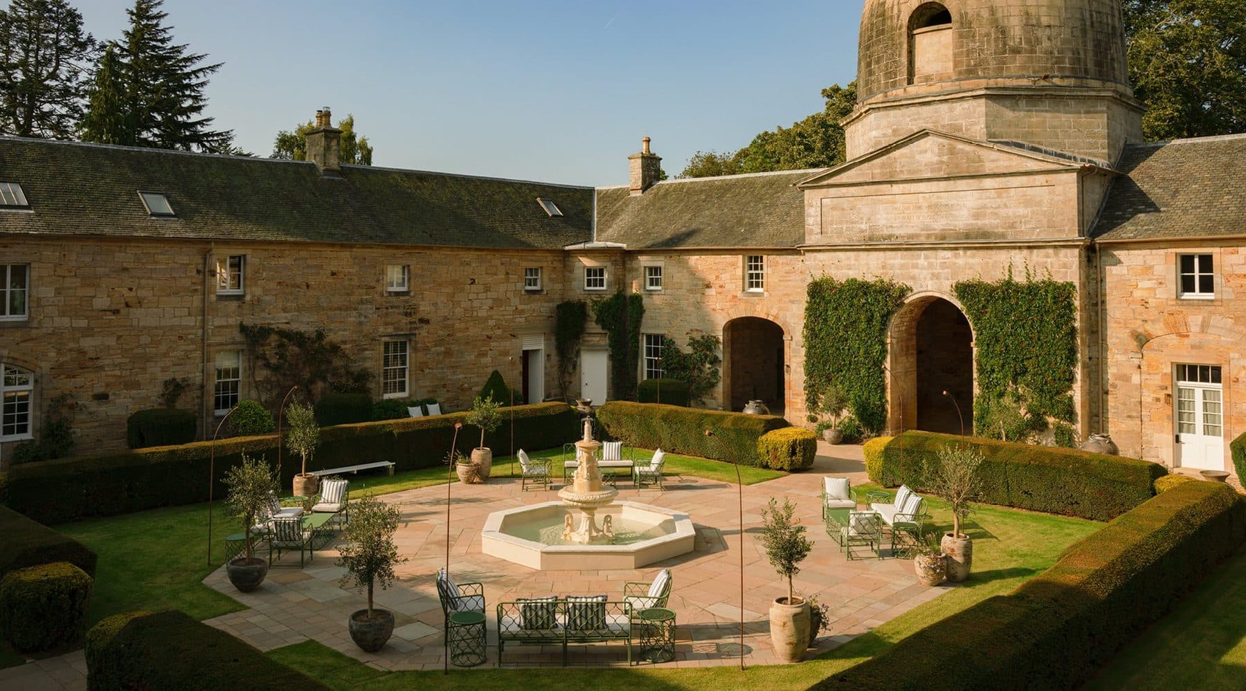 Wedding entertainment at Penicuik Estate